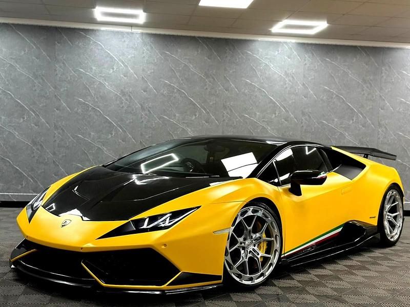Used Lamborghini Huracán 2015 Yellow Coupe