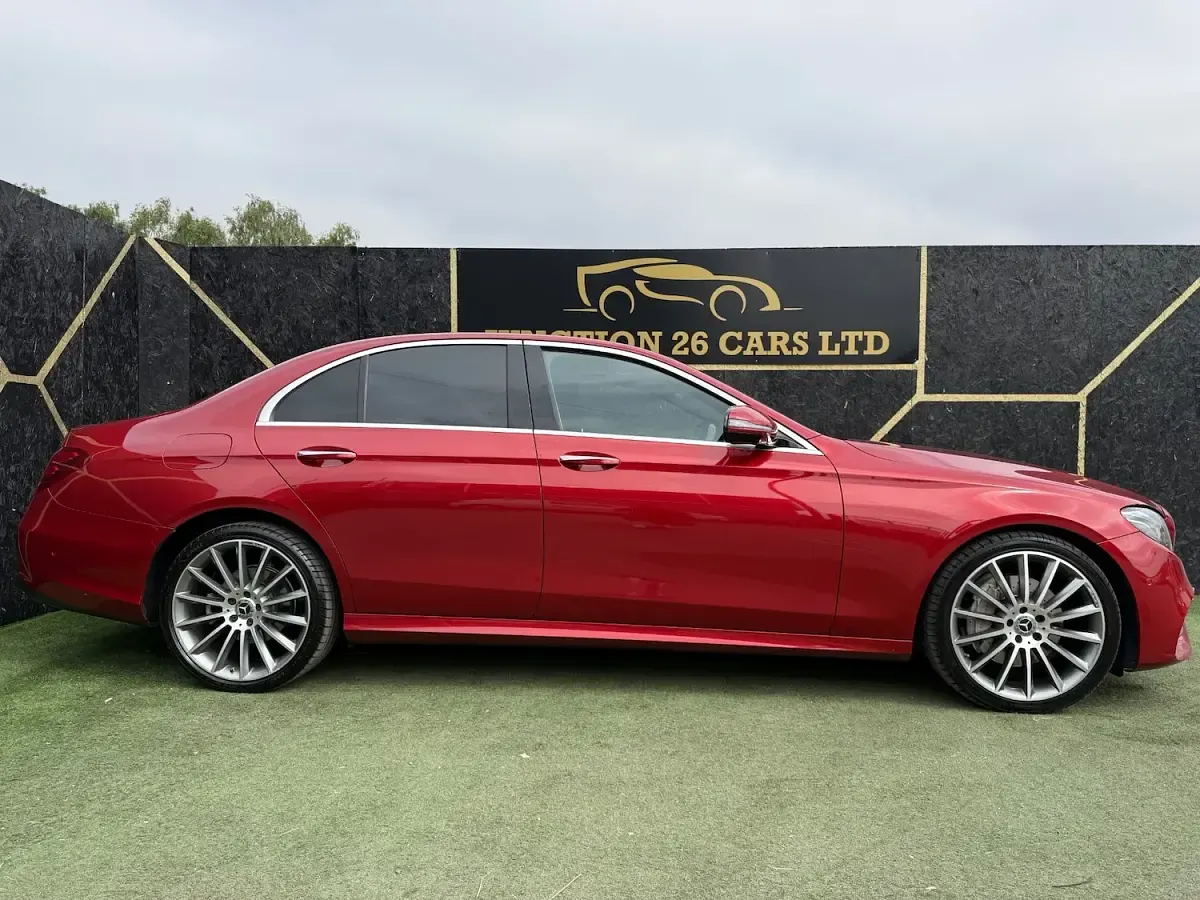 Used Mercedes E220 AMG Line Premium Plus 194 HP (142 kW) 2018 Red Sedan