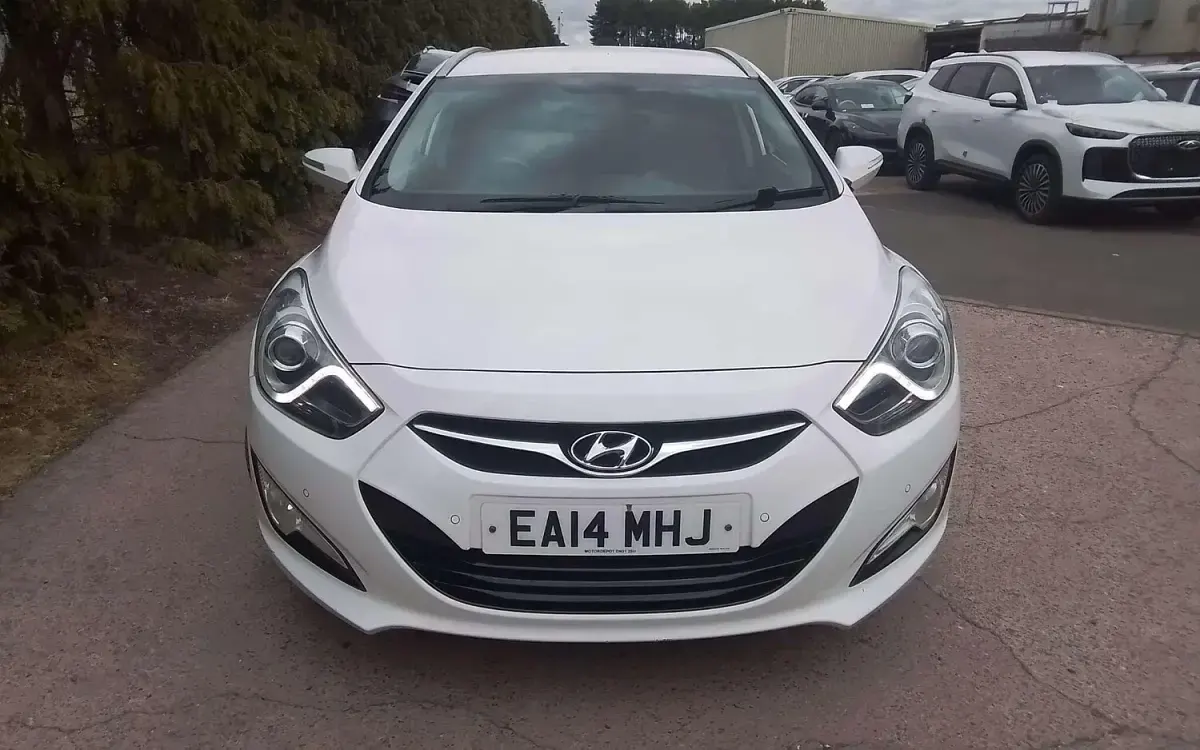 Used Hyundai i40 Style 2014 White Estate