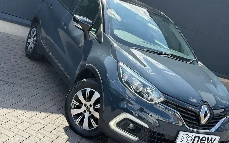 Used Renault Captur Play 90 HP (66 kW) 2019 Blue SUV