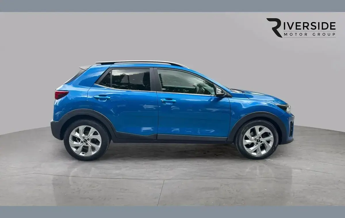 Used Kia Stonic GT-Line 99 HP (72 kW) 2023 Blue SUV