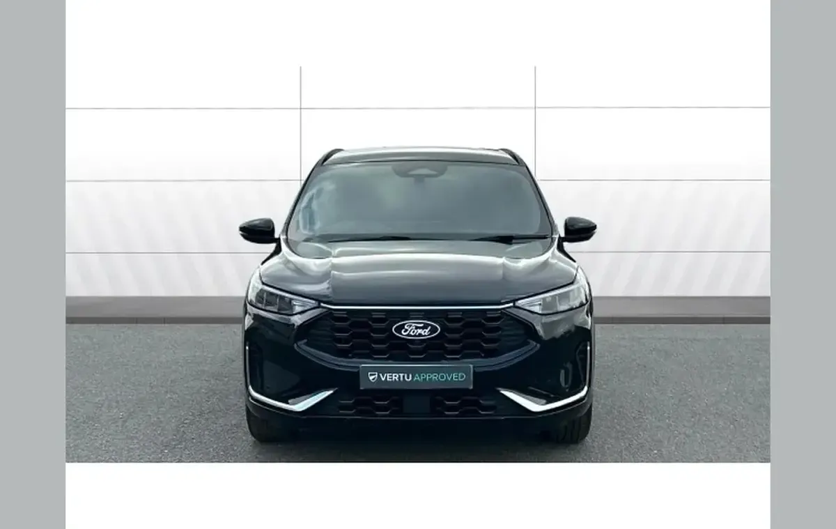 Used Ford Kuga ST-Line 179 HP (131 kW) 2024 Black SUV