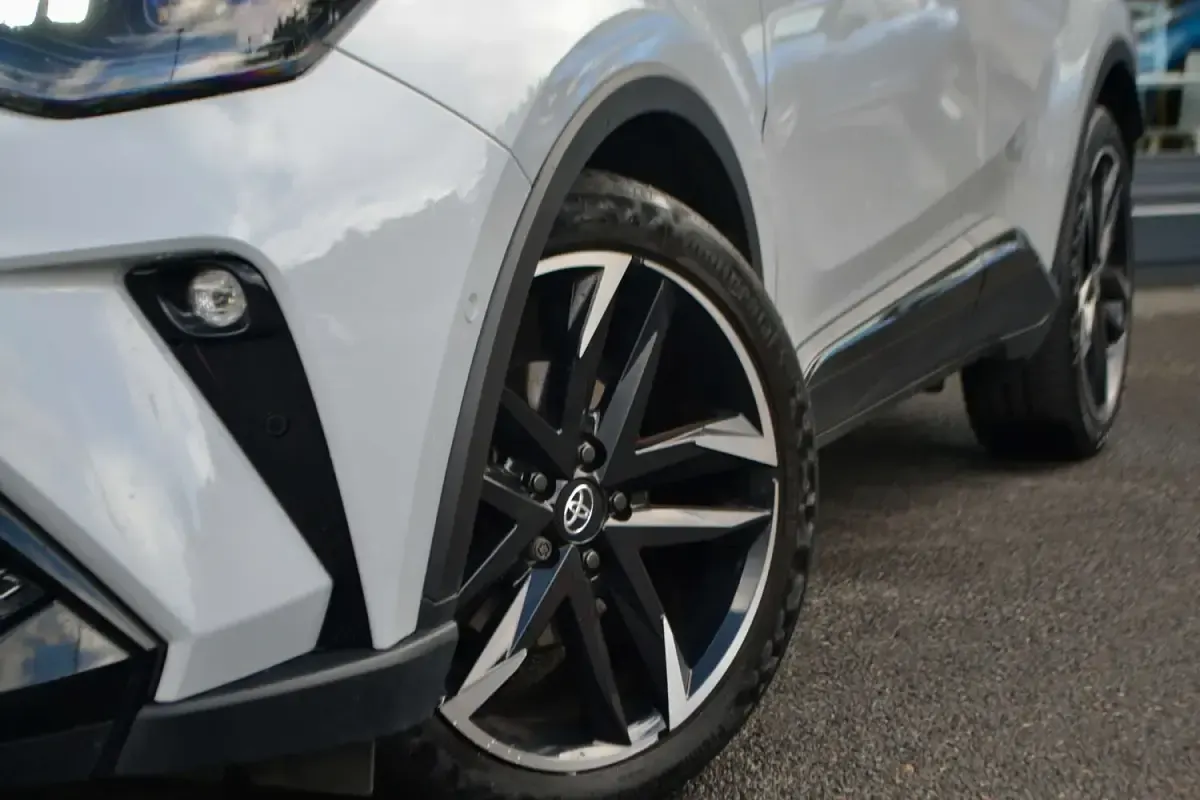 Used Toyota C-HR Sport 198 HP (145 kW) 2023 Grey/black SUV