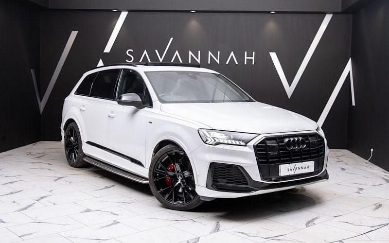 White Used 2022 Audi Q7 Performance SUV | £48,990 (Fair price) - Image 1/4