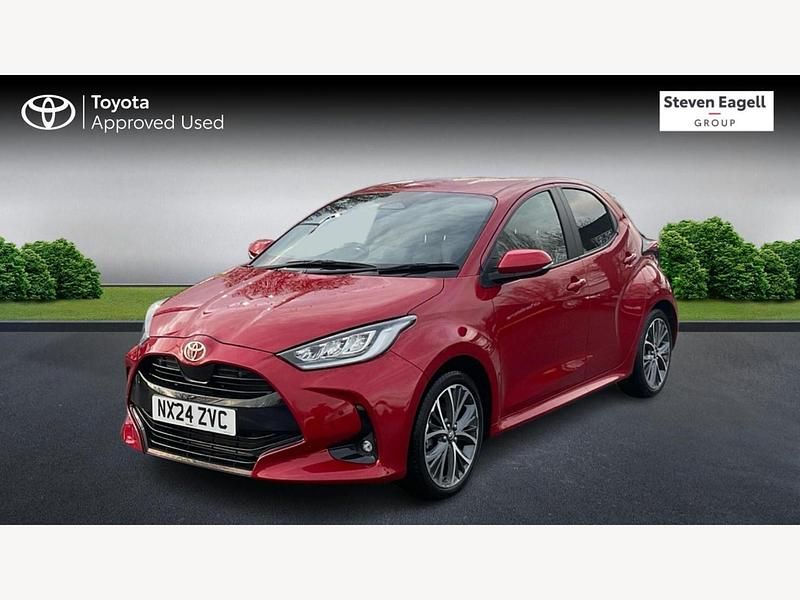 Used Toyota Yaris Hybrid 2024 Red Hatchback