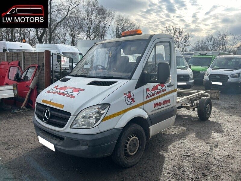 White Used 2010 Mercedes Sprinter Van | £1,999 (Super price) - Image 1/4