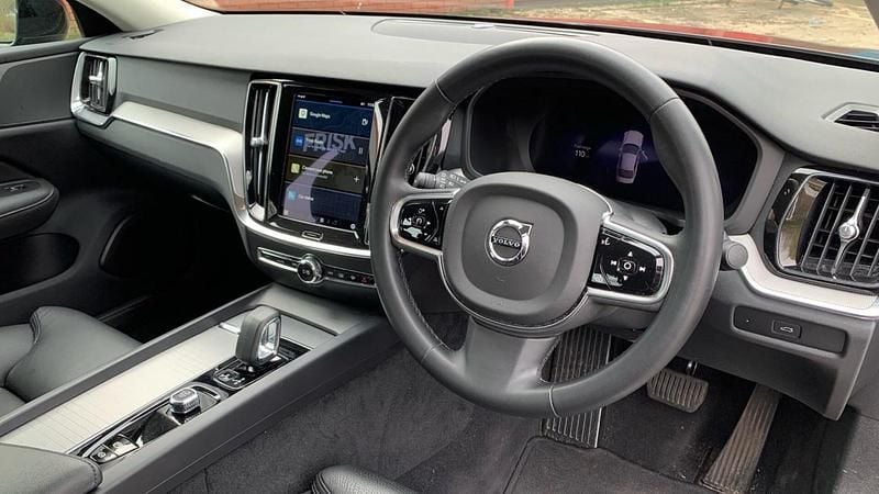 Used Volvo S60 Plus 250 HP (183 kW) 2023 Black Sedan