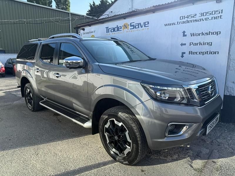 Grey Used 2018 Nissan Navara Tekna Pickup | £13,995 (Fair price) - Image 1/4