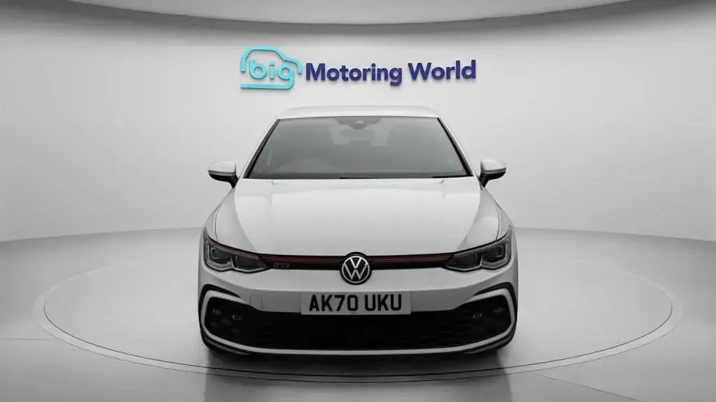 Used VW Golf VII GTI 245 HP (180 kW) 2020 White Hatchback