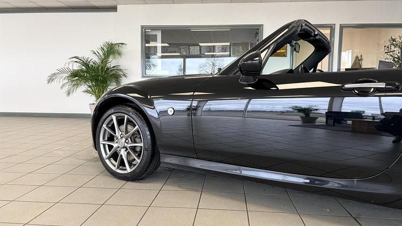 Used Mazda MX5 Inclusive 160 HP (117 kW) 2010 Black Cabriolet