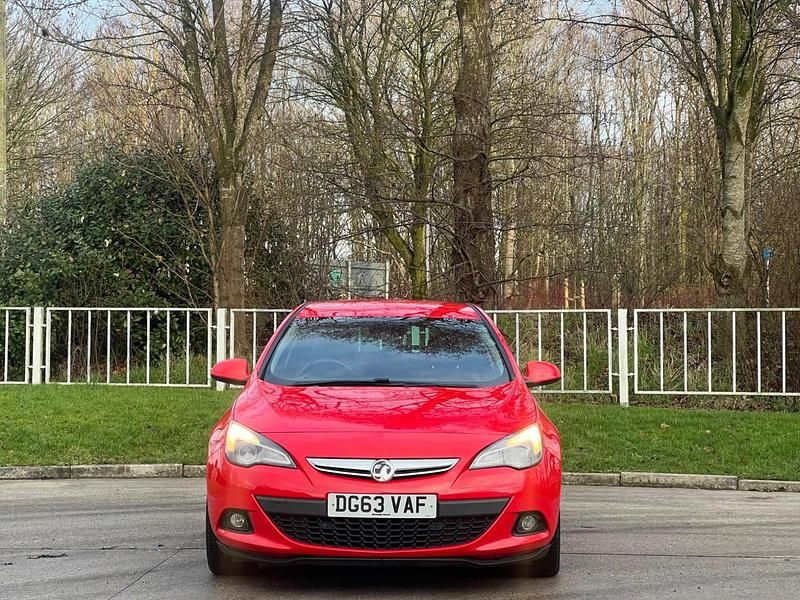 Used Vauxhall Astra GTC SRi 2013 Red Hatchback