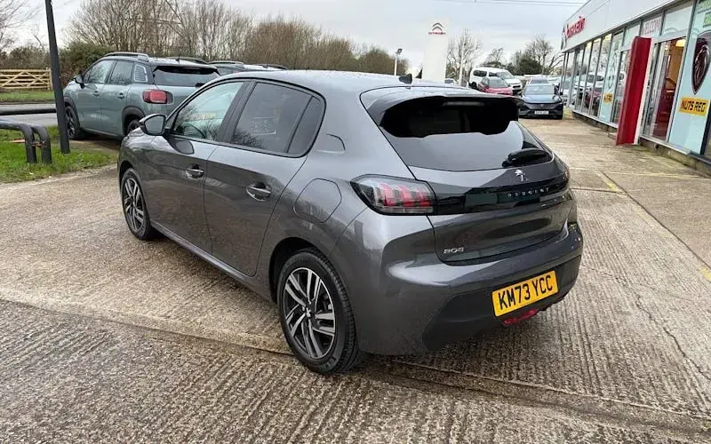 Used Peugeot 208 Active+ 102 HP (75 kW) 2023 Grey Hatchback