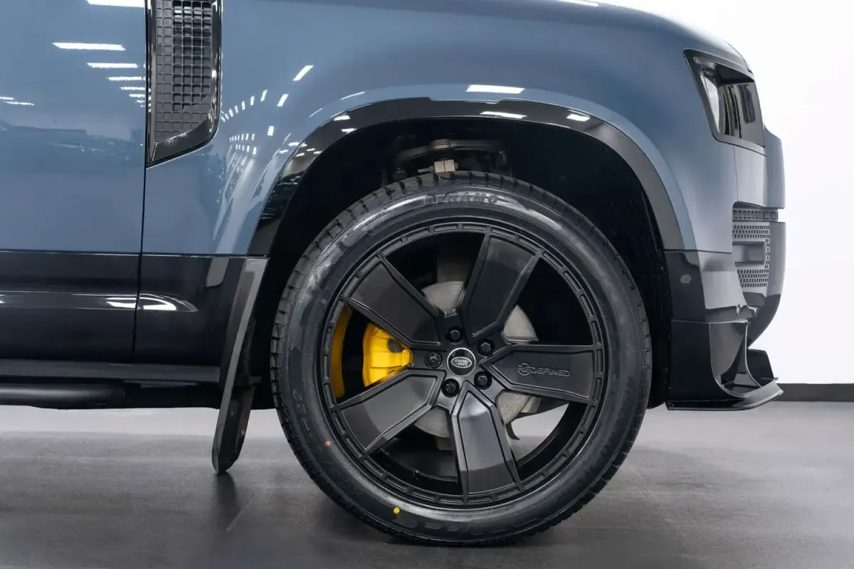 Usado Land Rover Defender SE Dynamic 2022 Azul SUV