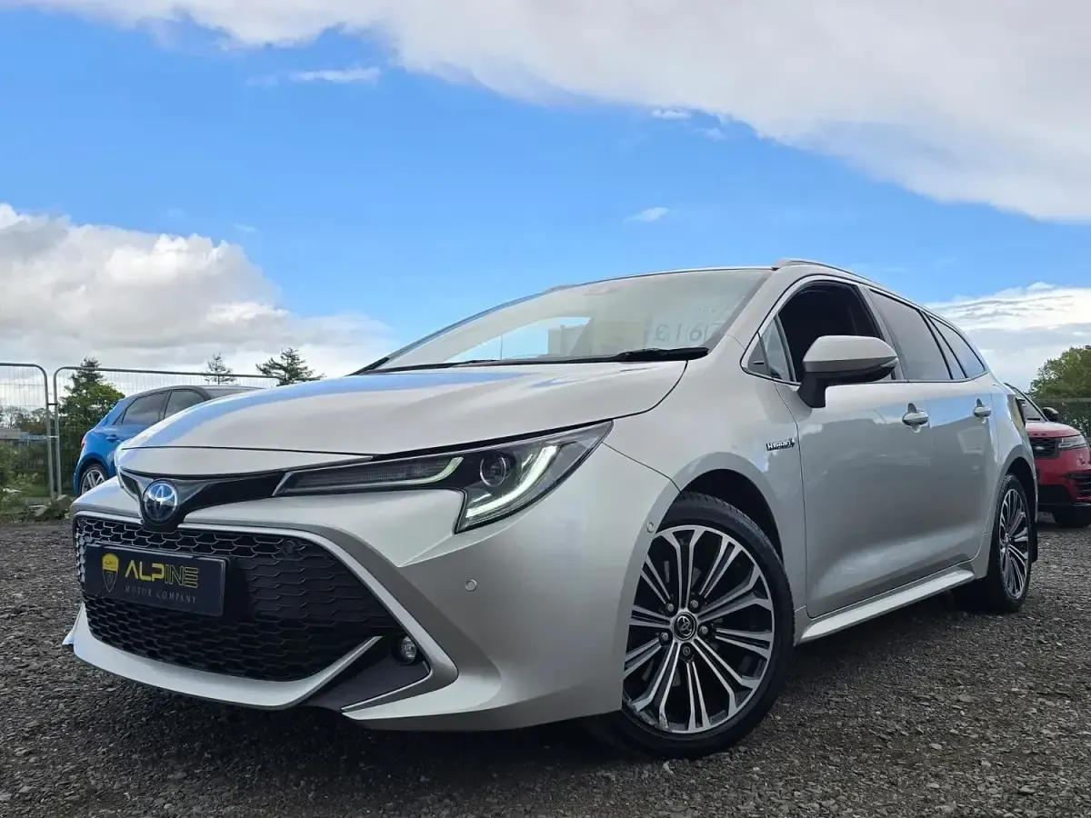 Used Toyota Corolla 2019 Silver Estate