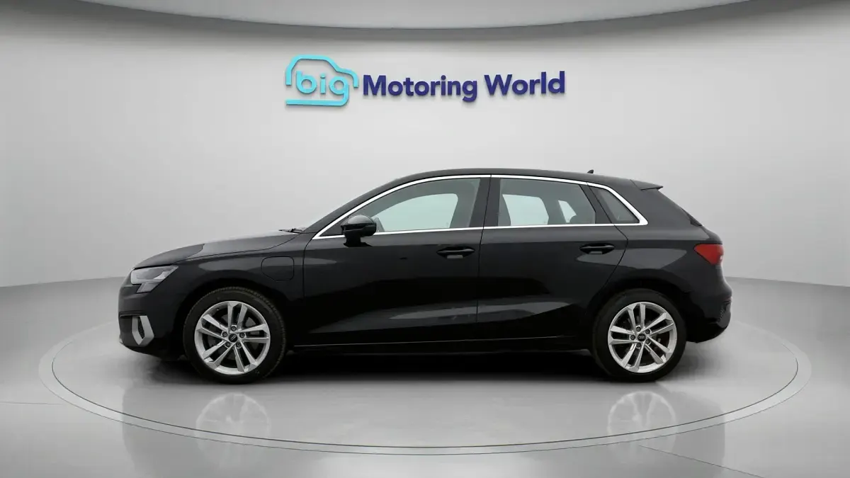 Used Audi A3 Sportback e-tron Sport 204 HP (150 kW) 2024 Black Hatchback