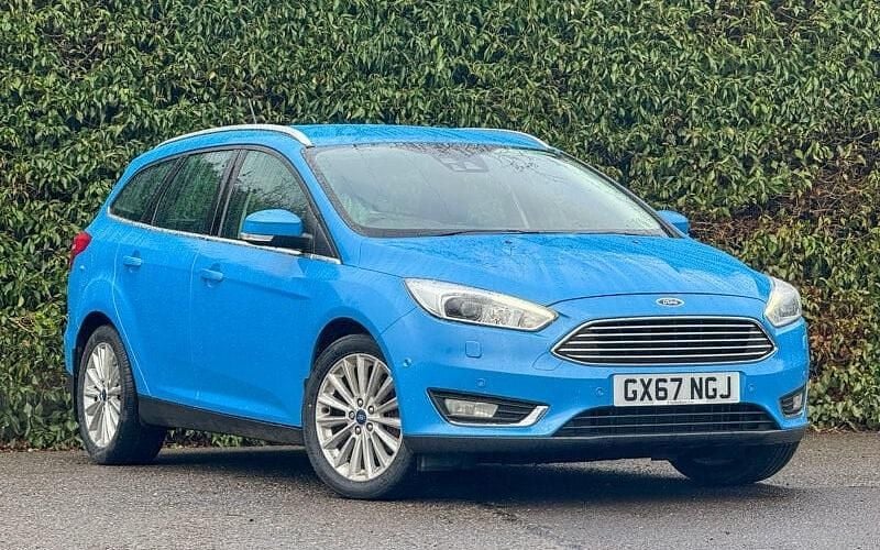 Used Ford Focus Titanium X 182 HP (133 kW) 2017 Blue Estate