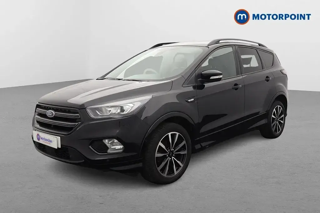 Usado Ford Kuga ST-Line 150 HP (110 kW) 2019 Preto SUV