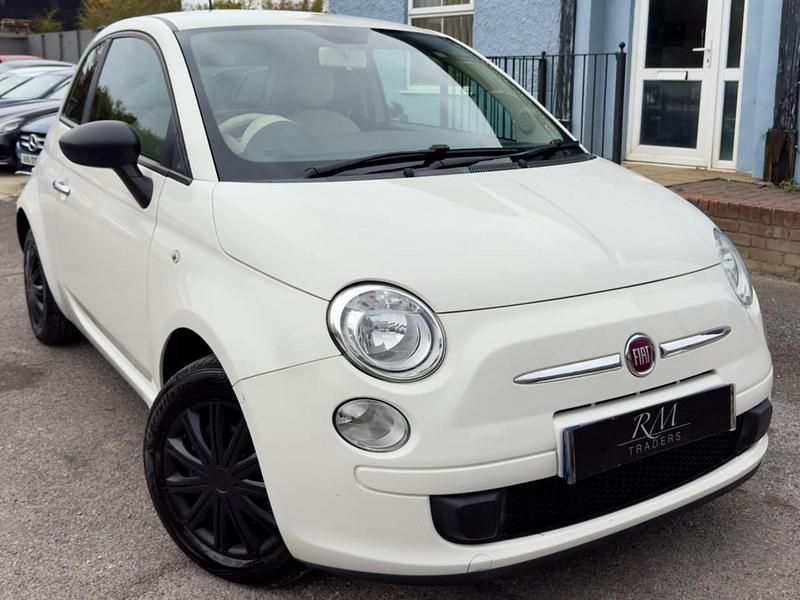 White Used 2013 Fiat 500 Pop Hatchback | £2,650 (Fair price) - Image 1/4