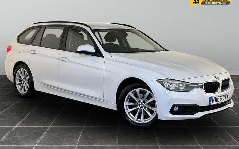 Used 2018 BMW 318 Estate | £7,295 (Good price) - Image 1/2