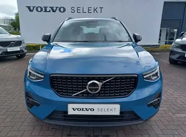 Used Volvo XC40 Plus 161 HP (118 kW) 2024 SUV