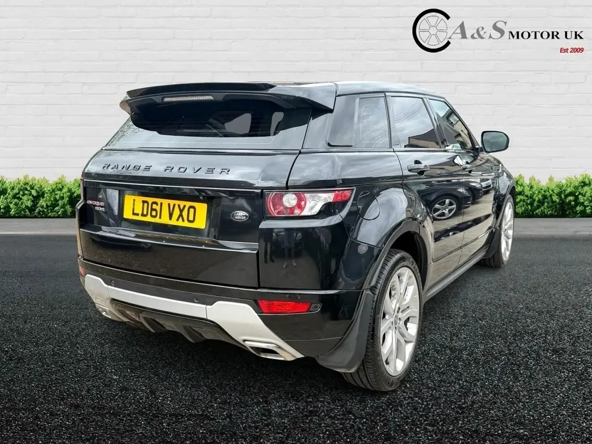 Used Land Rover Range Rover Dynamic 187 HP (137 kW) 2011 Black SUV