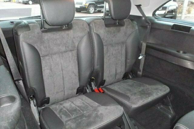 Used Mercedes R320 SE 2006 MPV