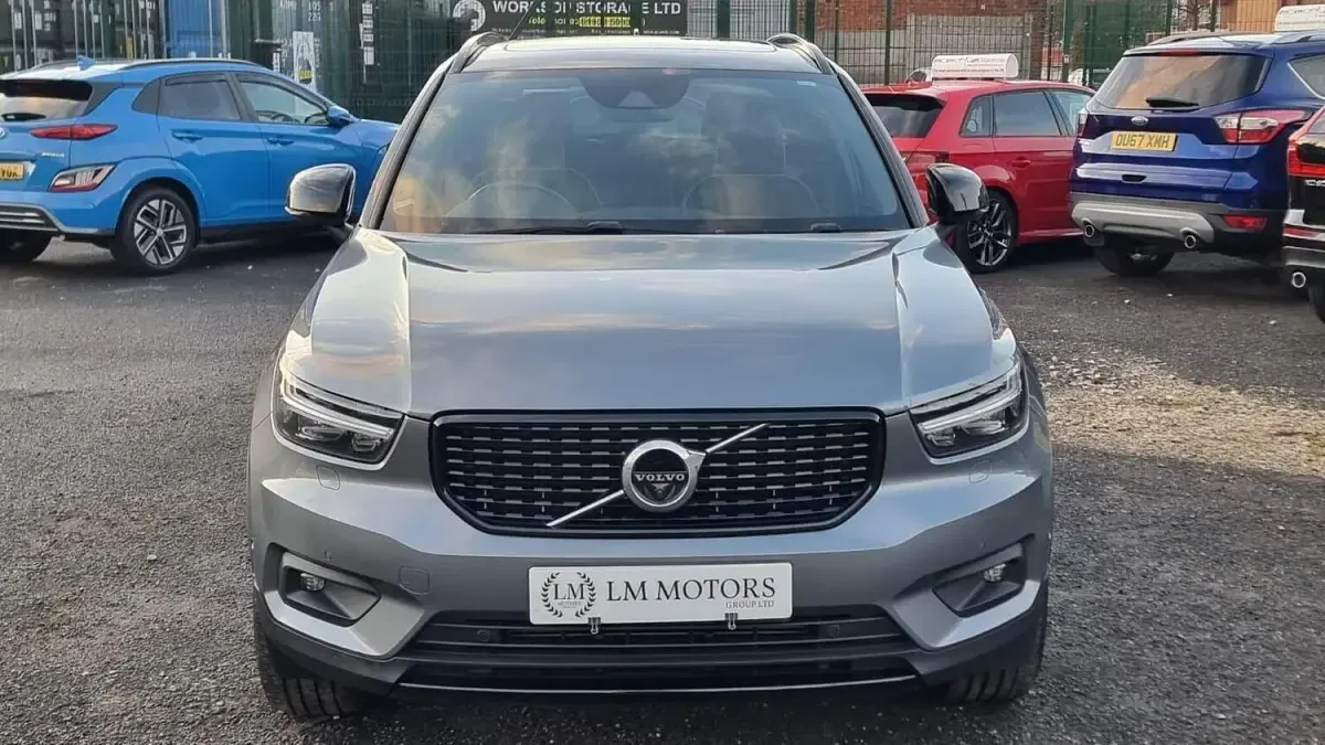 Used Volvo XC40 R-Design 2018 Grey SUV