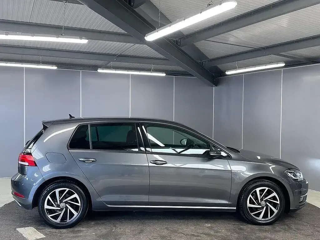 Used VW Golf VIII Edition 130 HP (95 kW) 2020 Grey Hatchback