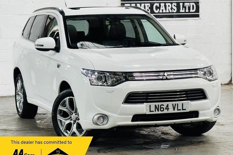 Used 2014 Mitsubishi Outlander P-HEV | £6,500 (Good price) - Image 1/1