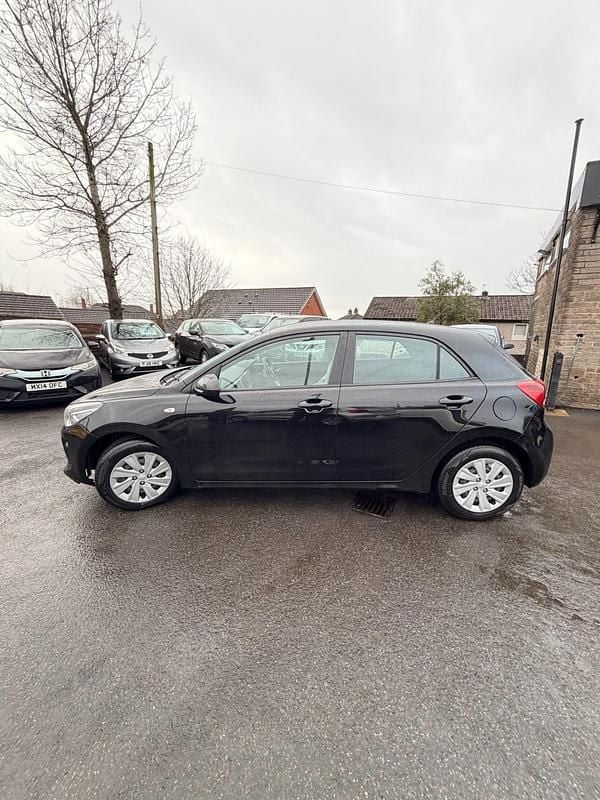 Used Kia Rio 2018 Black Hatchback