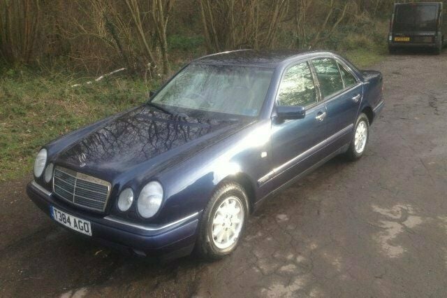 Used Mercedes E240 1999 Sedan