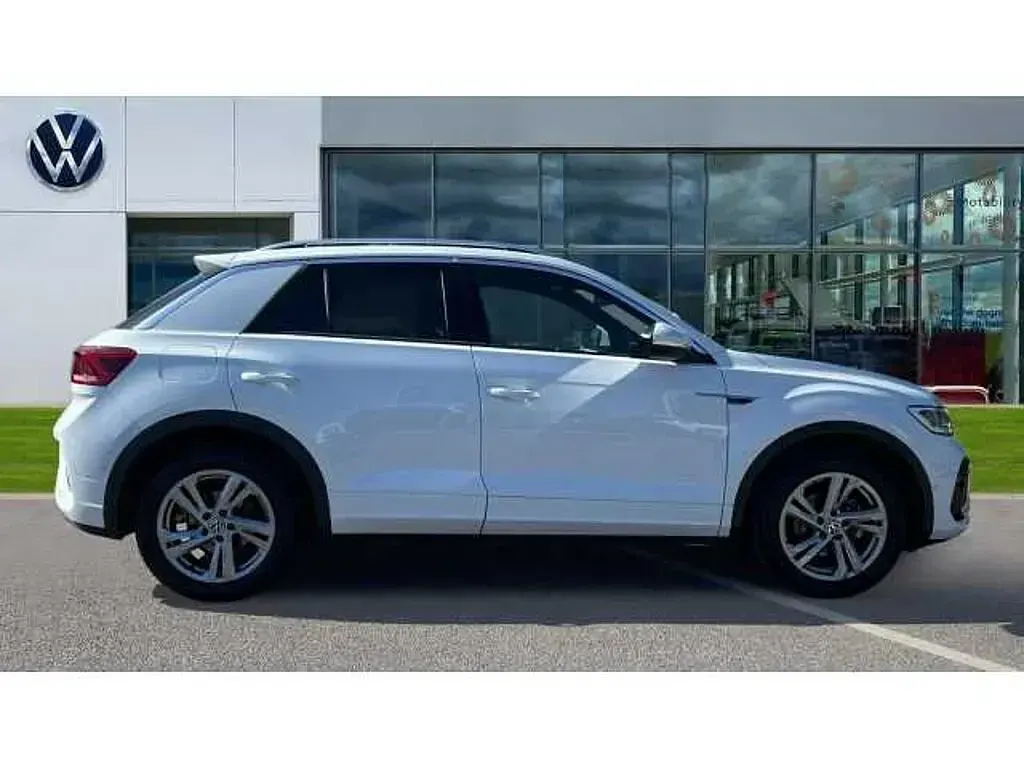 Begagnad VW T-Roc R-line 150 HK (110 kW) 2025 Vit SUV