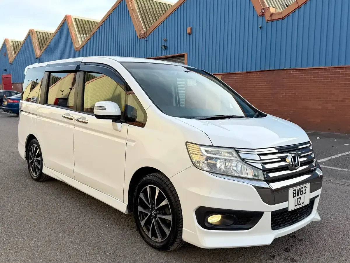 Used Honda Stepwgn Cool 2026 White MPV