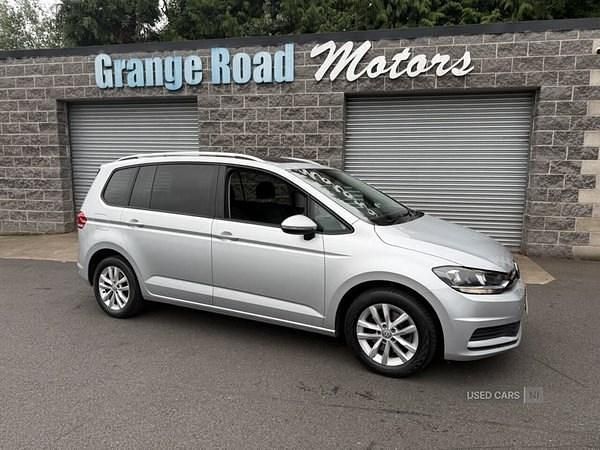 Silver Used 2019 VW Touran Family MPV | £15,550 (Fair price) - Image 1/4