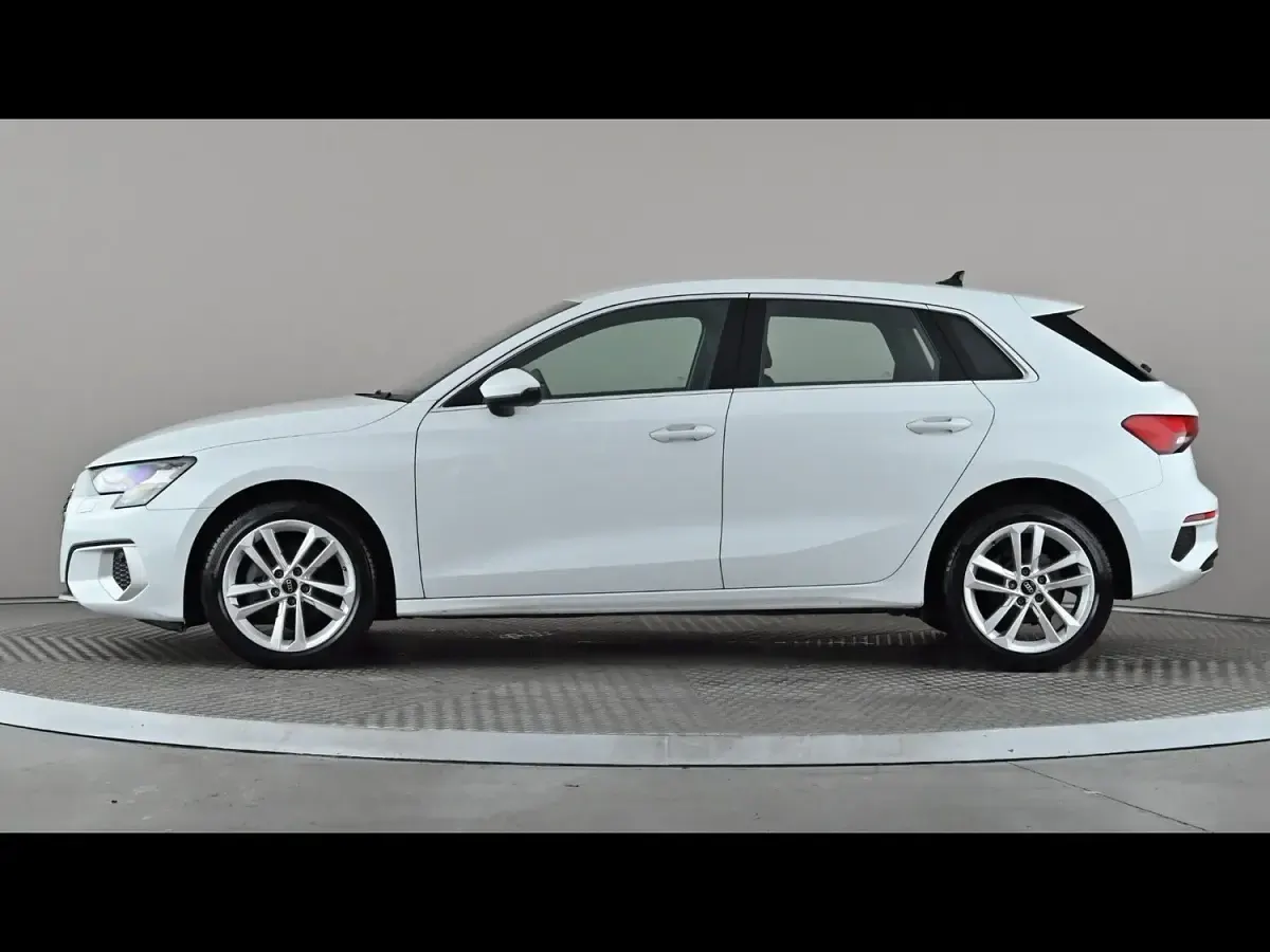 Used Audi A3 Sport 110 HP (80 kW) 2023 White Sedan