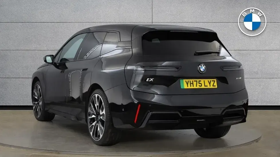Usado BMW iX M Sport 394 kW (537 HP) 2025 Preto SUV