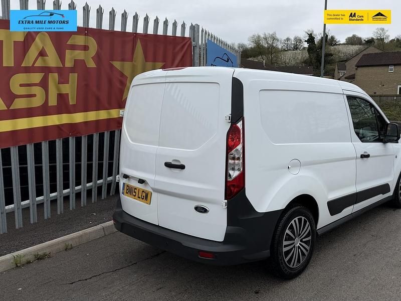 Used Ford Transit Connect 95 HP (69 kW) 2015 White MPV