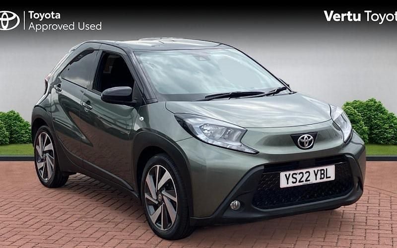 Used 2024 Toyota Aygo Hatchback | £11,254 (Good price) - Image 1/4