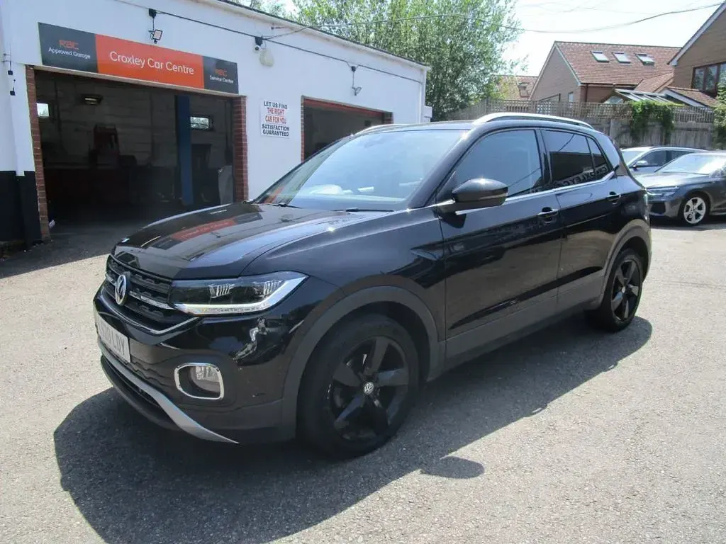 Used VW T-Cross SEL 115 HP (84 kW) 2020 Black SUV