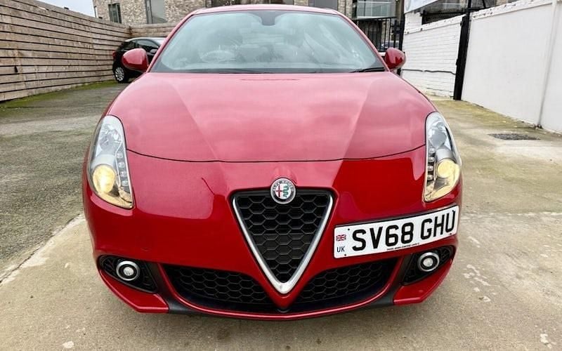 Used Alfa Romeo Giulietta 120 HP (88 kW) 2019 Hatchback