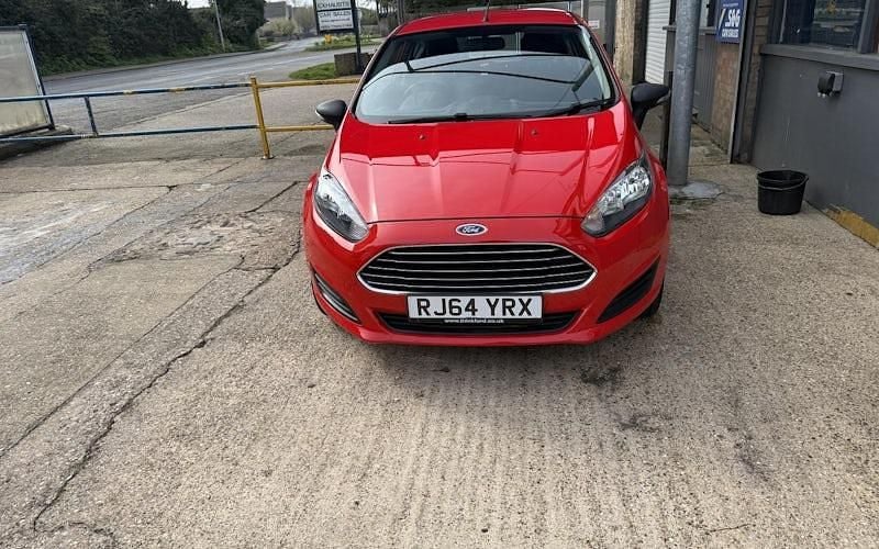 Used Ford Fiesta Studio 60 HP (44 kW) 2016 Hatchback