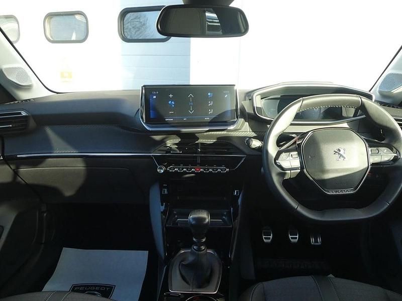 Used Peugeot 208 Allure+ 99 HP (72 kW) 2022 Grey Hatchback