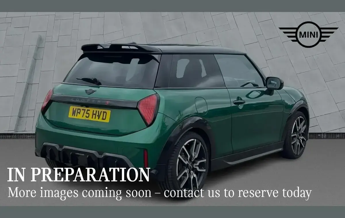 Used Mini Cooper Sport 147 kW (200 HP) 2025 Green Hatchback