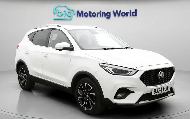 Używany MG ZS Exclusive 106 KM (77 kW) 2024 SUV