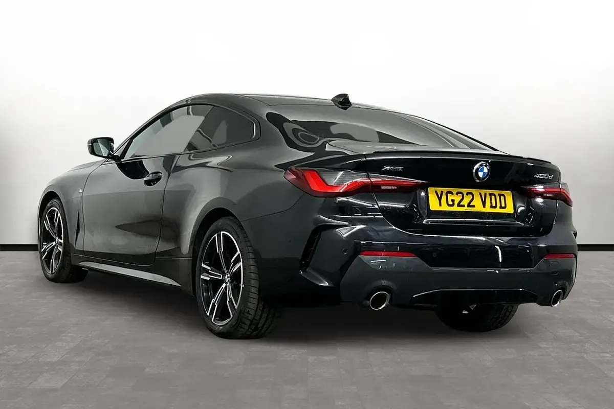 Usado BMW 420 M Sport 190 CV (139 kW) 2022 Negro Coupe