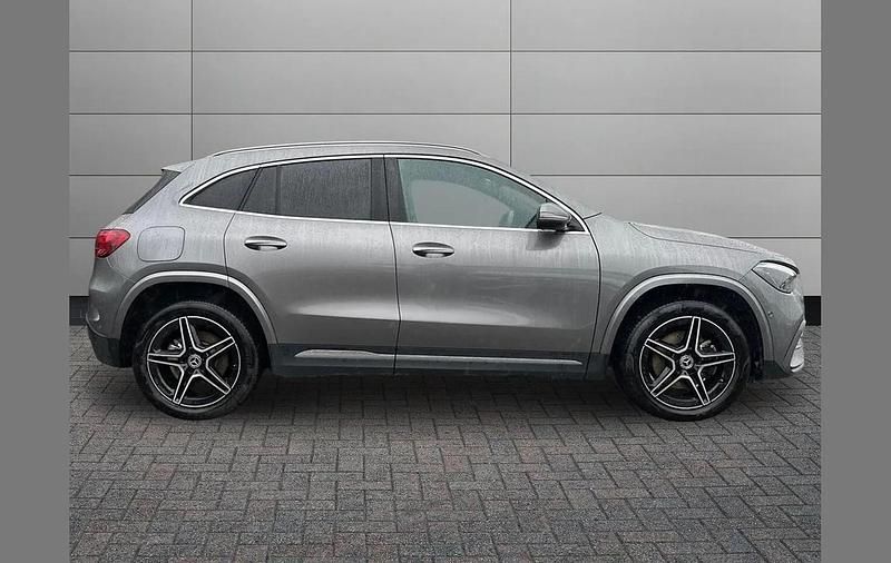 Used Mercedes GLA250 Executive 218 HP (160 kW) 2025 Grey SUV