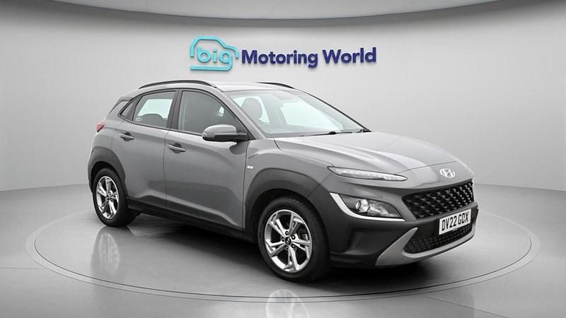 Used Hyundai Kona SE 120 HP (88 kW) 2022 Grey SUV