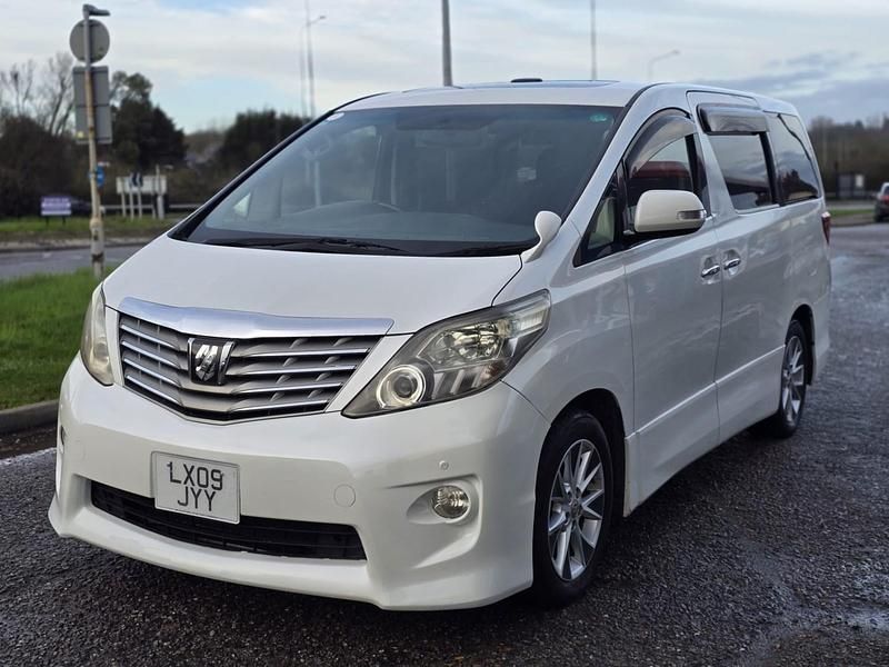 Used Toyota Alphard 2009 White MPV