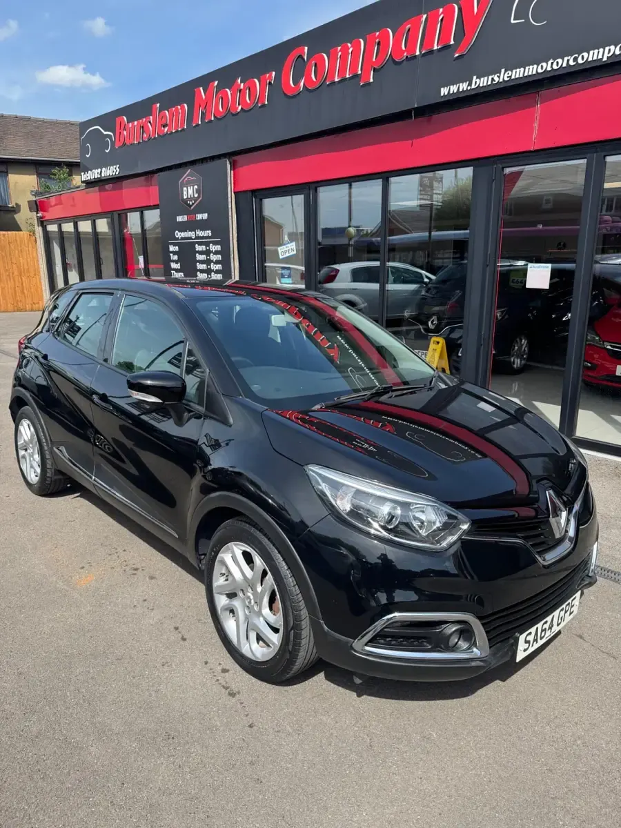 Used Renault Captur Dynamique 90 HP (66 kW) 2014 Black SUV