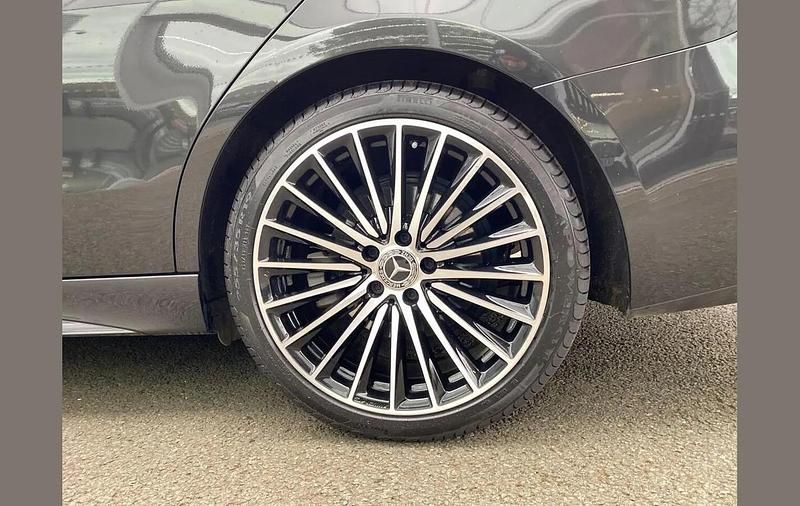 Used Mercedes C300e AMG Line Premium Plus 254 HP (186 kW) 2025 Grey Estate